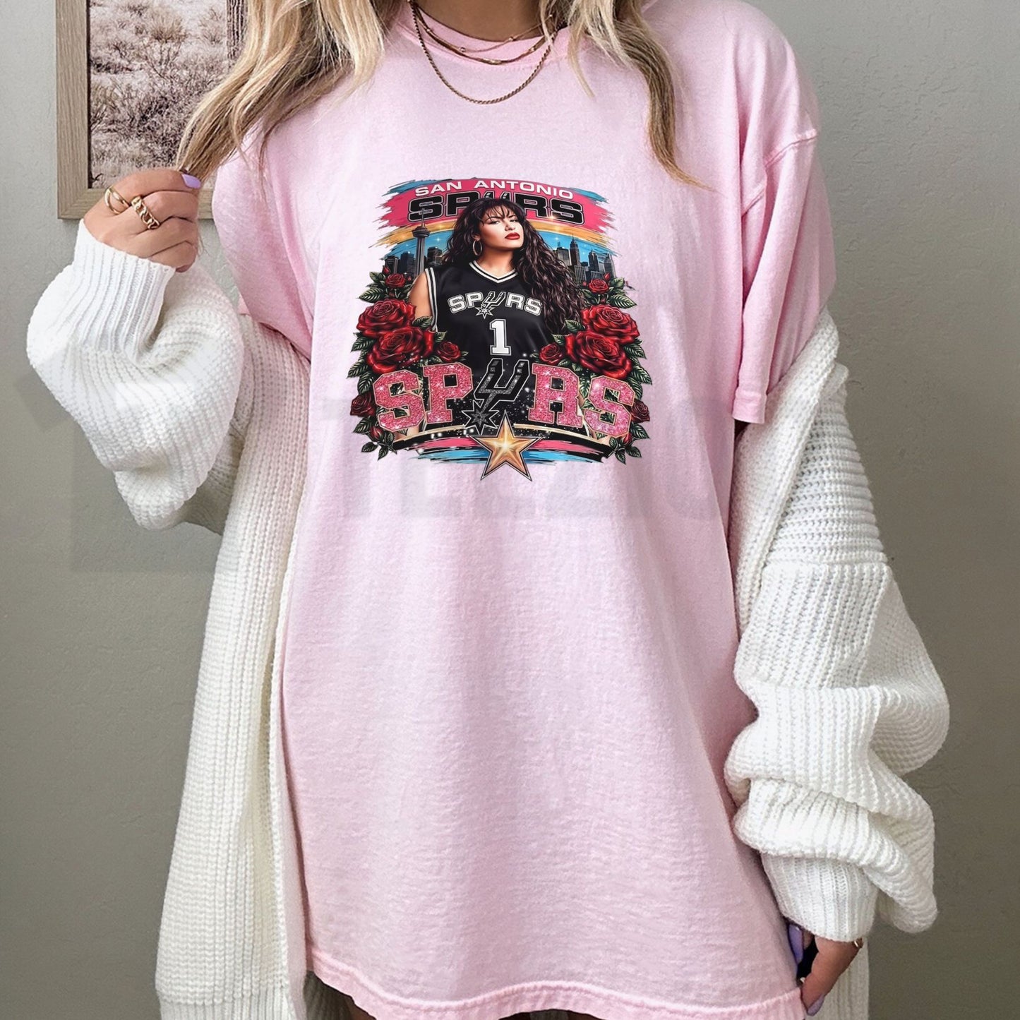 Selena Inspired Vintage T-Shirt – 90s Tejano Queen Graphic Tee, Retro Texas Culture Fan Shirt