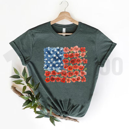 Floral American Flag Graphic T-Shirt – Patriotic Red Poppy 4th Of July Women’s Tee, Elegant Independence Day Apparel