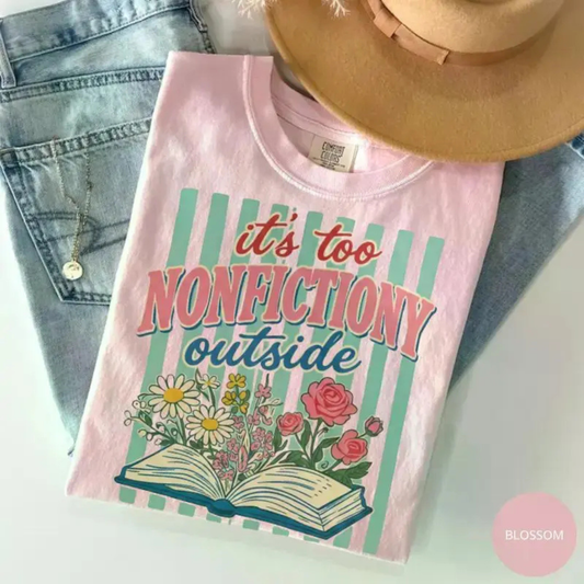 Booktrovert Floral T-Shirt – Aesthetic Book Lover Tee