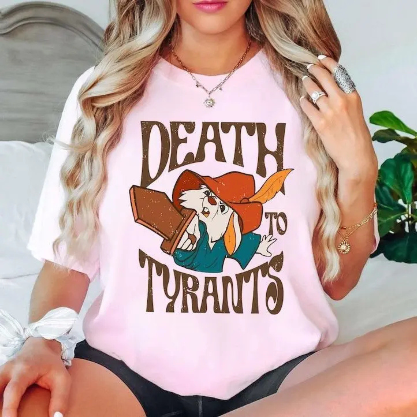 Retro "Robin Hood & Skippy" Tee – Oo-De-Lally Death to Tyrants Family Trip Graphic Shirt