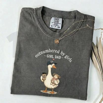 Comfort Colors Girl Dad Shirt – Funny Outnumbered By Girls Duck Graphic Tee, Cute Retro Father’s Day Gift